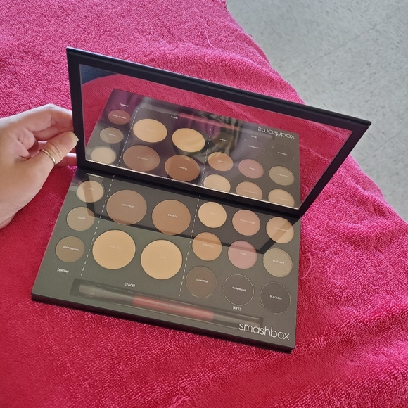 Smashbox - Shapematters Palette - NEW - Picture 2 of 4